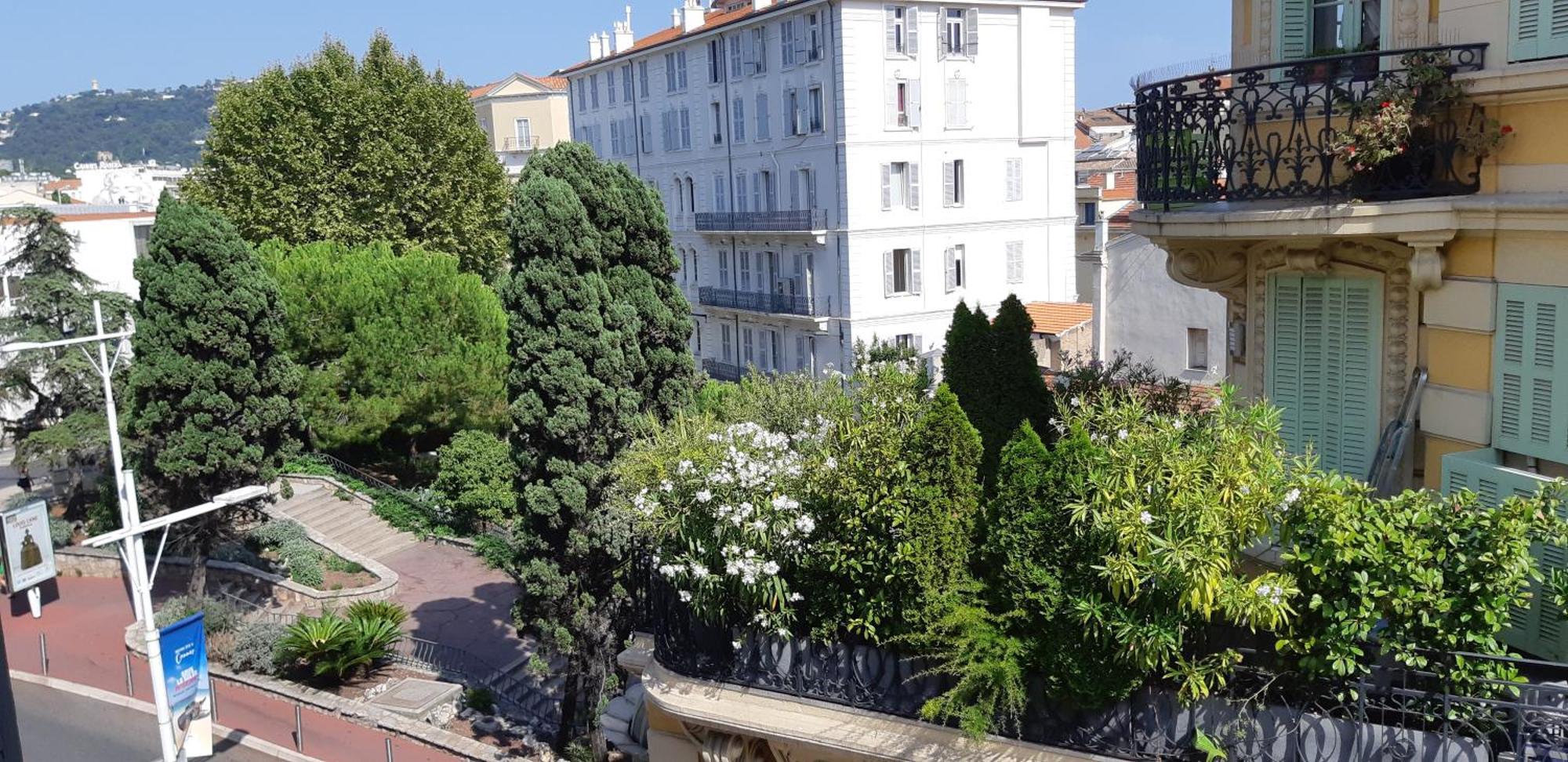 Day'S Inn Cannes Eksteriør billede
